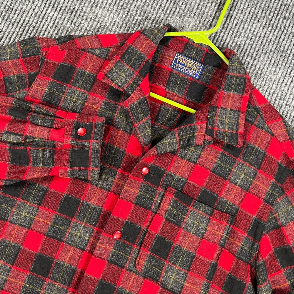 Pendleton Shirt Mens Medium Red Plaid Long Sleeve Button Up Wool Pocket Outdoor